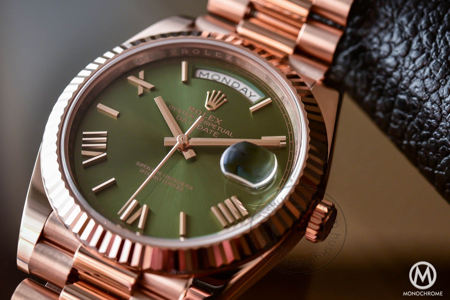 ROLEX OYSTER PERPETUAL (AUTOMATIC) Day-Date Green Dial Metal Watch