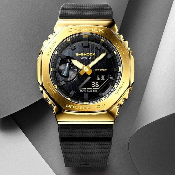 G Shock Gm2100 GOLD & BLACK Gold with black belt