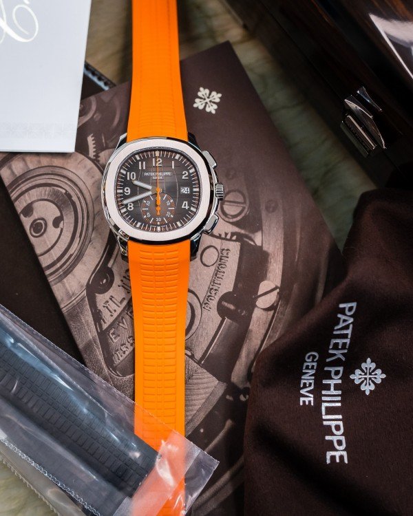 PATEK PHILLIPE AQUANAUT (AUTOMATIC)