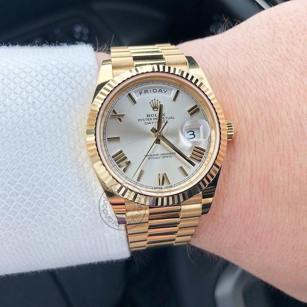 ROLEX OYSTER PERPETUAL (AUTOMATIC )Day-Date White Dial Men's Watch
