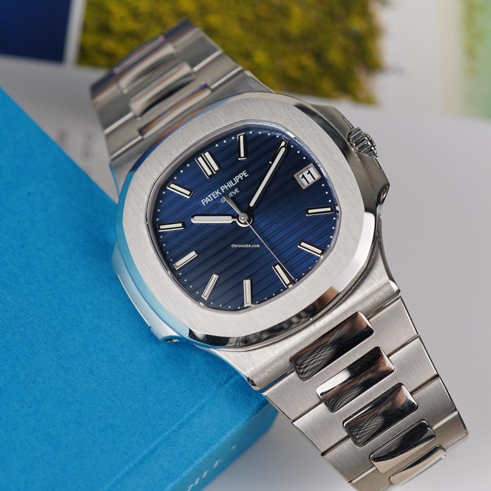 Patek Philippe Nautilus (Japan 1st) Blue Dial Silver Color Strap Quartz Movement Dated Watch