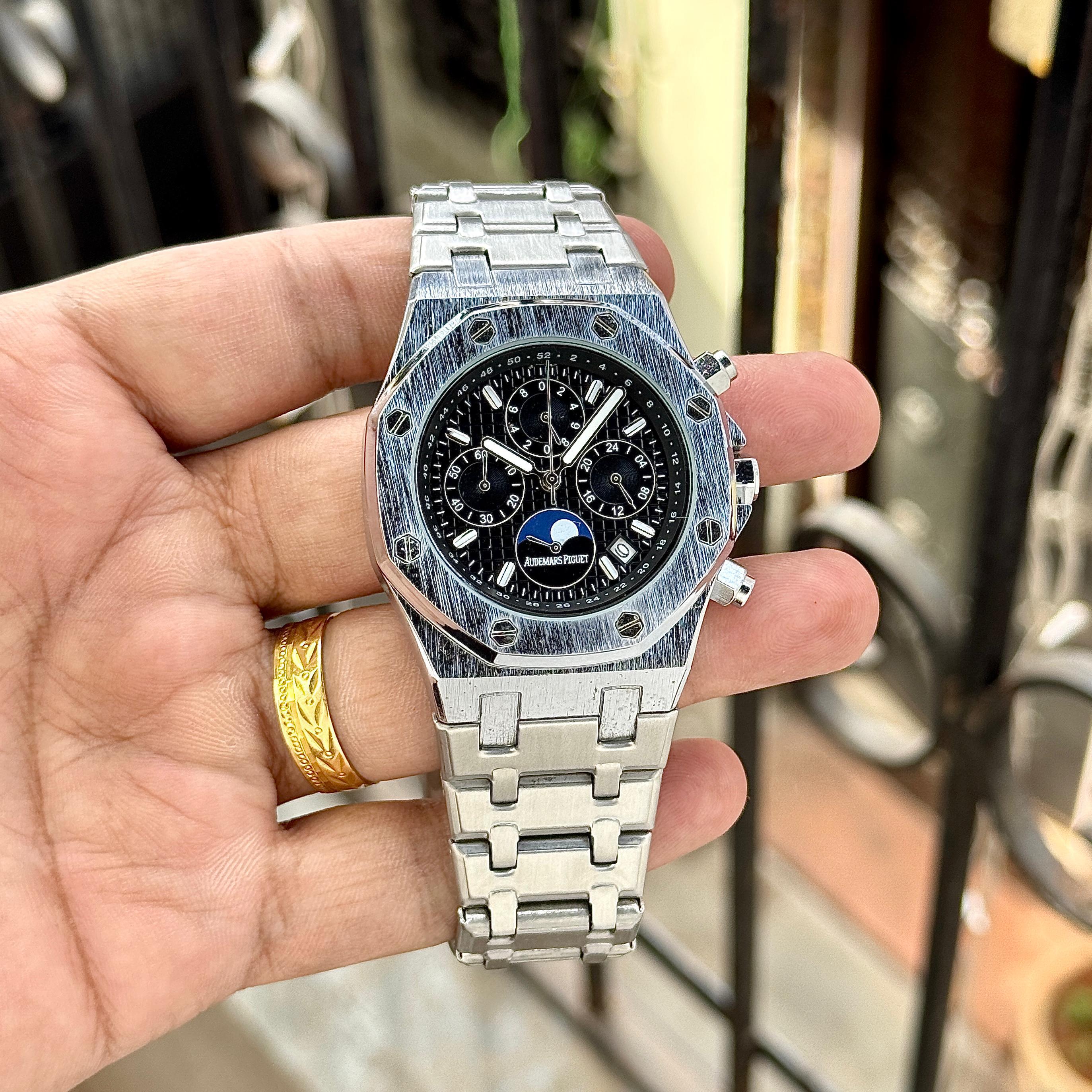AUDEMARS PIGUET SUN-MOON Chronograph Watch