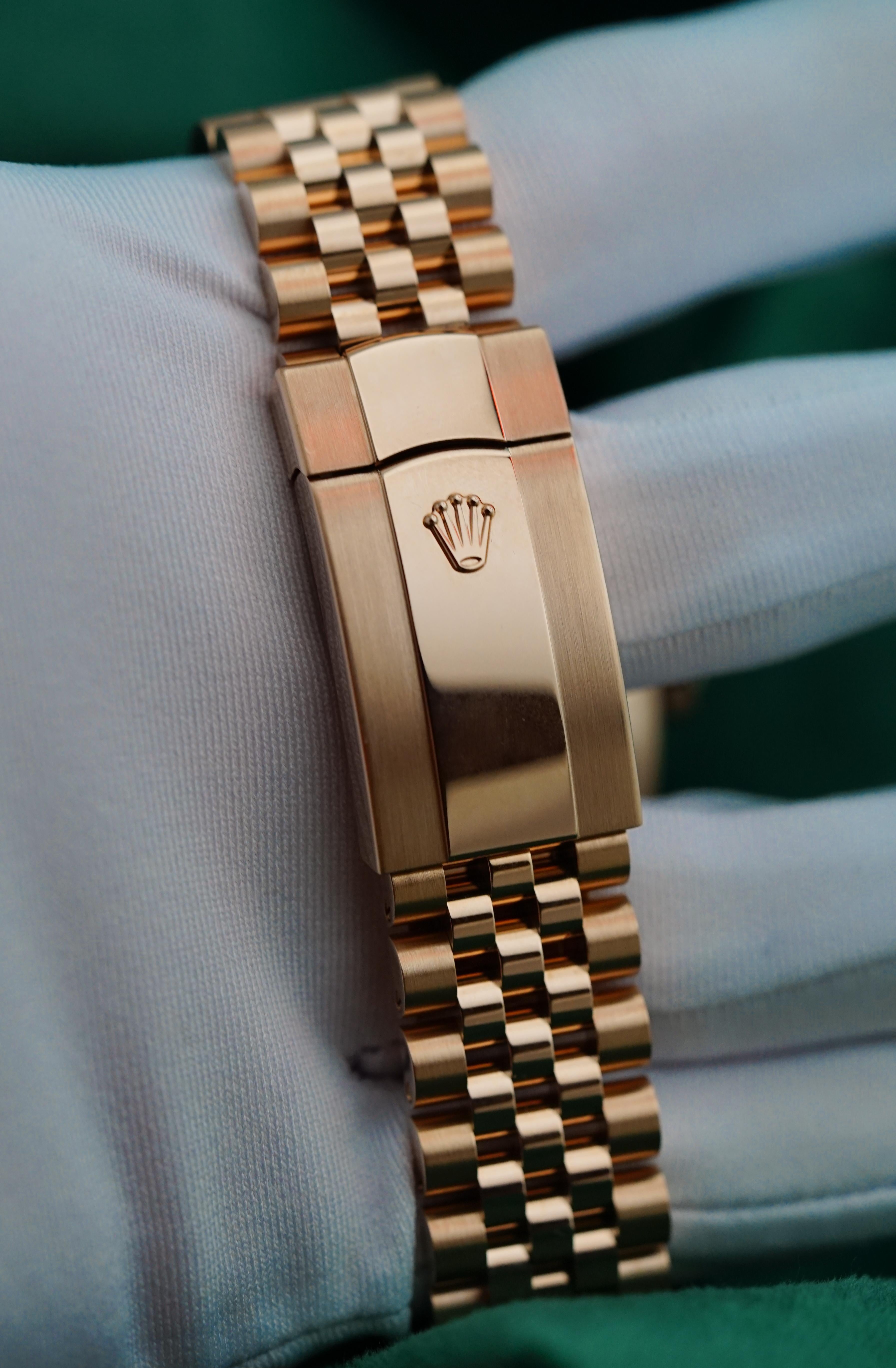 Rolex Sky-Dweller Everose Gold Black Dial jublee belt (automatic)