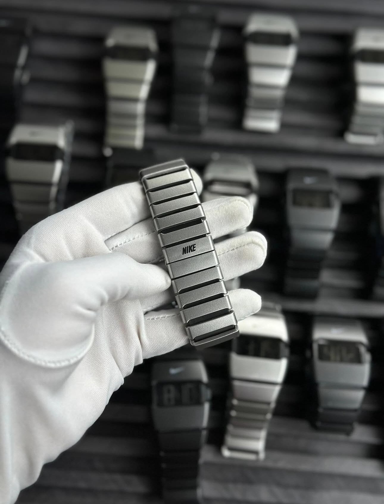 NIKE WATCH DIGITAL GREY (CARBONATE FIBER)