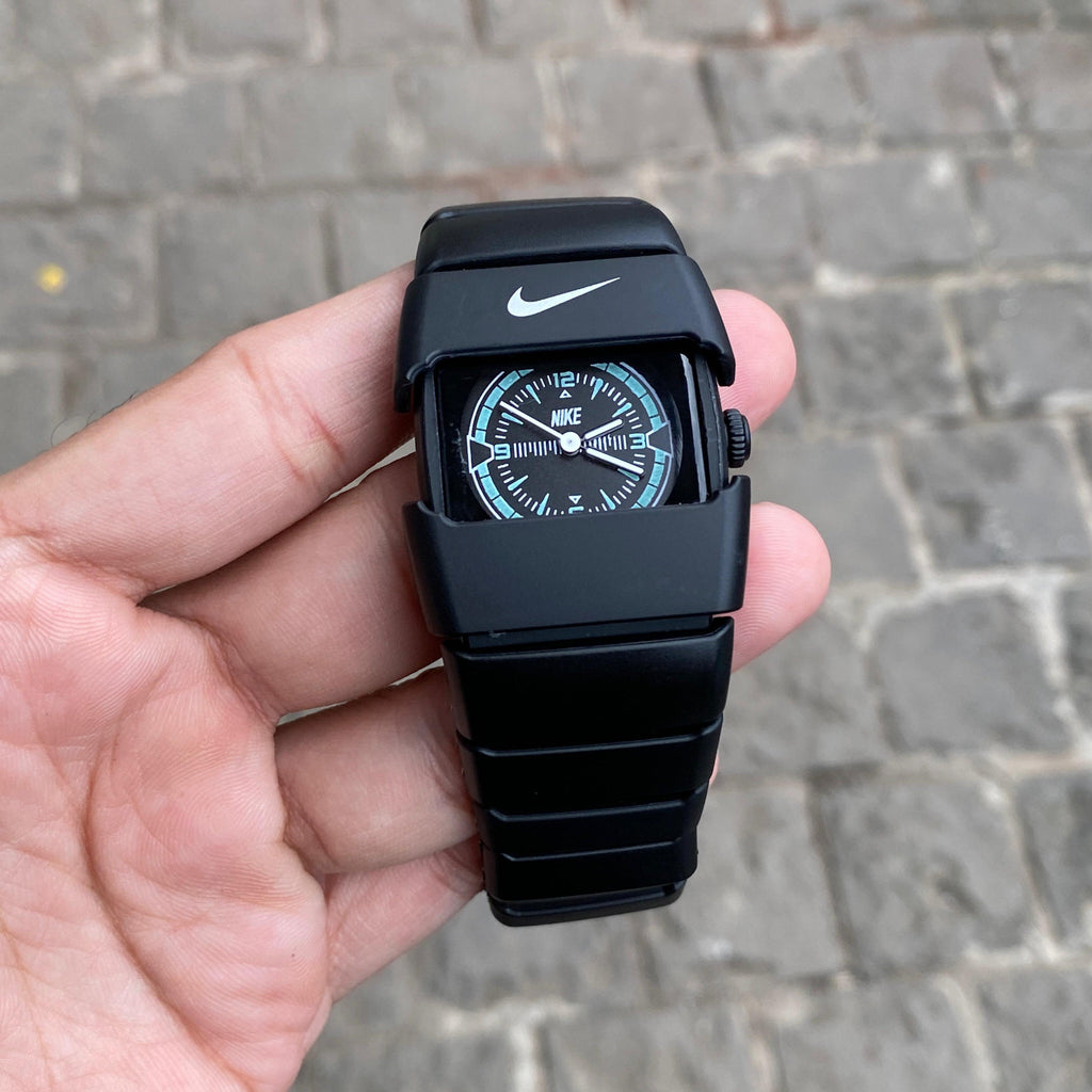NIKE WATCH ANALOG BLACK (CARBONATE FIBER)