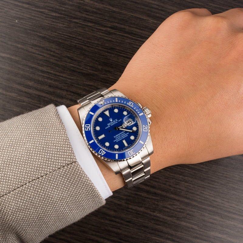 ROLEX SUBMARINER (AUTOMATIC) Silver Blue Dial Metal Men's Watch
